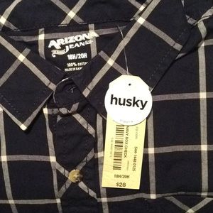 Mens short sleeve button-down shirt